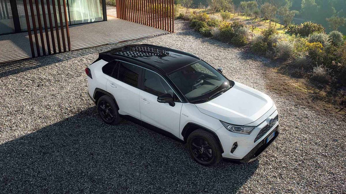 Toyota'dan RAV4 Hybrid Passion X-Sport Modeli