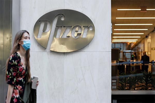 Pfizer Aşısı